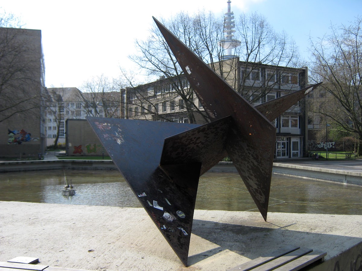 Exploring the city architecture along the route.